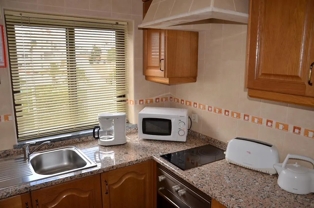 Dinita Apartamentos البوفيرا 0*,  البرتغال