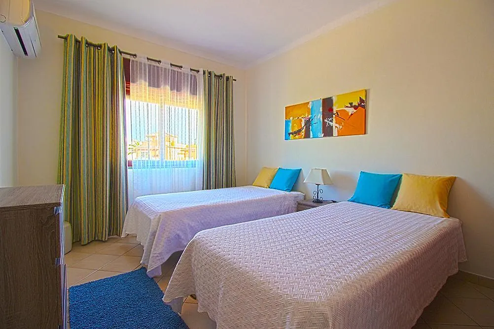 Dinita Apartamentos البوفيرا 0*,