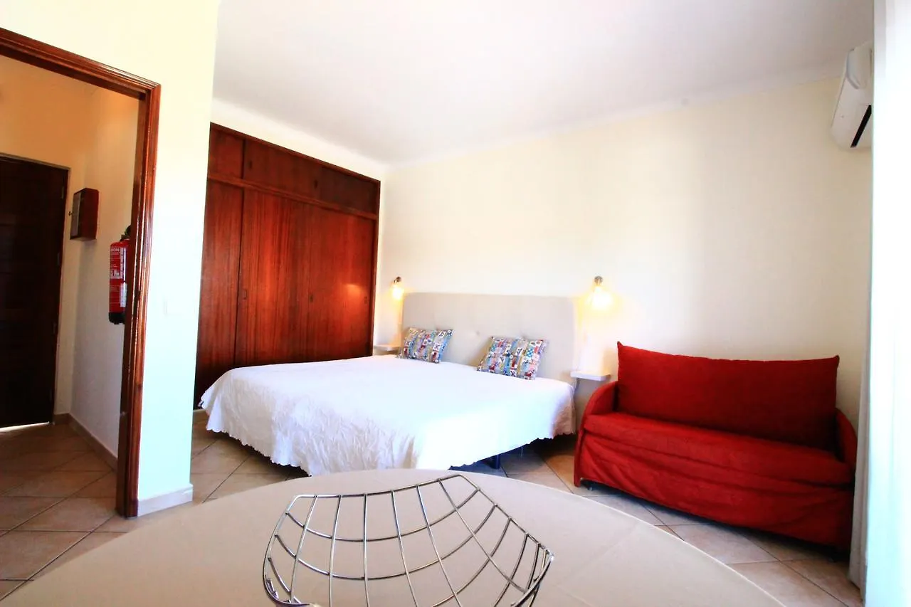 Dinita Apartamentos البوفيرا البرتغال