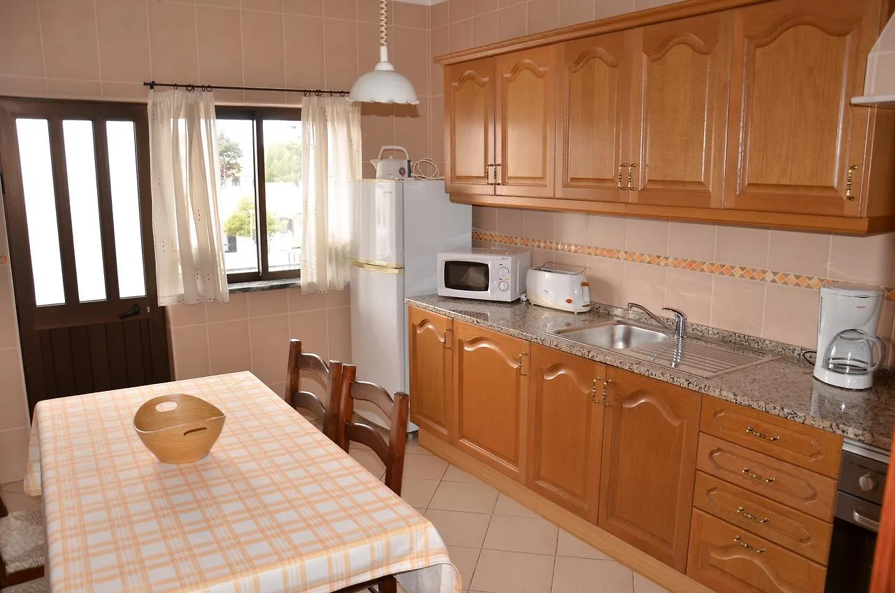 Dinita Apartamentos البوفيرا البرتغال