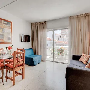 apartment-playa-de-las-americas.in-canary-islands.com/